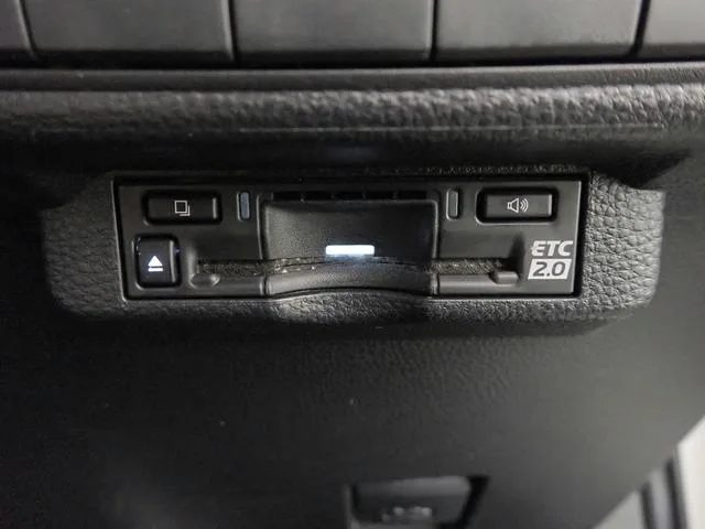 Toyota COROLLA TOURING G 2025 — миниатюра 3