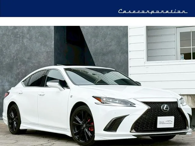 Lexus ES ES300H F SPORT 2024 — фото 1, купить с доставкой в Москву