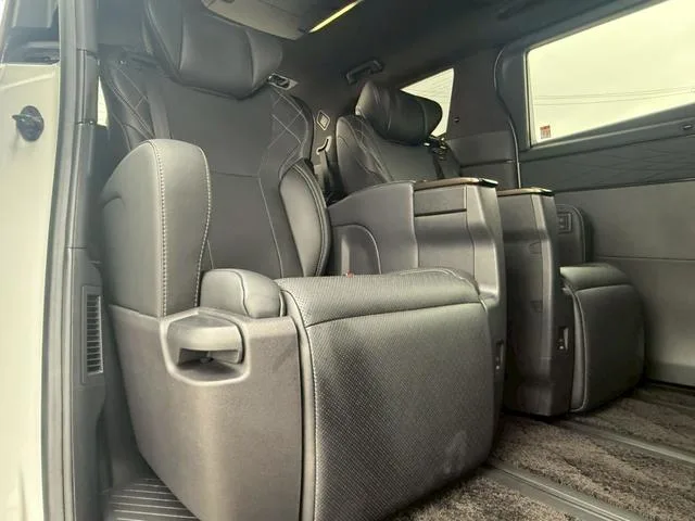 Toyota VELLFIRE HYBRID Z PREMIER 2024 — миниатюра 3