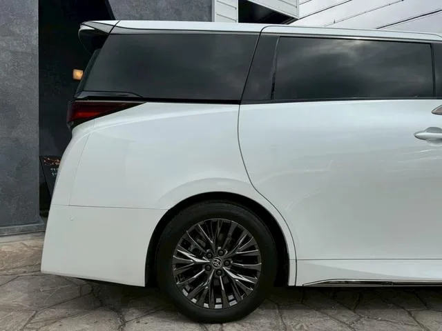 Toyota VELLFIRE HYBRID Z PREMIER 2024 — миниатюра 5