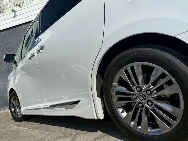 Toyota ALPHARD Z 2025 — миниатюра 4
