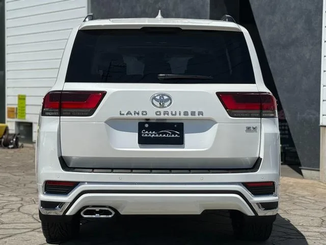 Toyota Land Cruiser ZX 2024 — миниатюра 2