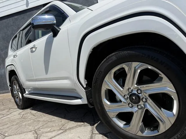 Toyota Land Cruiser ZX 2024 — миниатюра 4