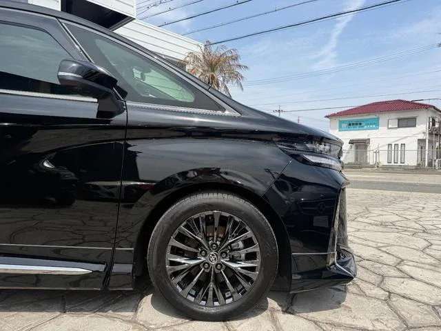 Toyota VELLFIRE HYBRID Z PREMIER 2024 — миниатюра 5