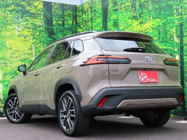 Toyota CorollaCross HYBRID Z 2025 — миниатюра 2