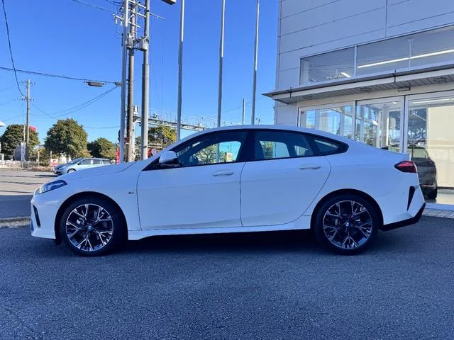 BMW 2 SERIES 220 GRAN COUPE M SPORT 2025 — миниатюра 4