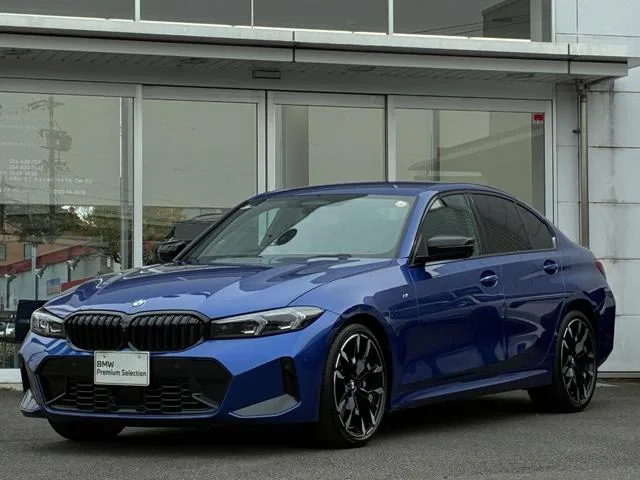 BMW 3 Series 50TH ANNIVERSARY LIMITED 2025 — миниатюра 3