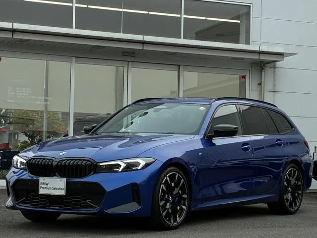 BMW 3 Series 50TH ANNIVERSARY LIMITED TOURING 2025 — миниатюра 3