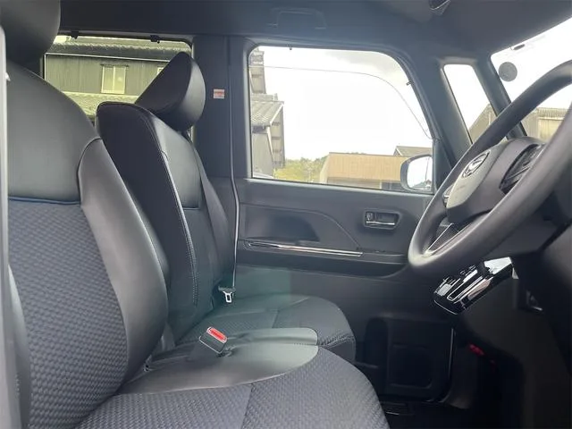Daihatsu TANTO CUSTOM X LIMITED 2026 — миниатюра 3