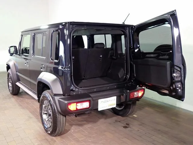 Suzuki JIMNY NOMADE FC 2026 — миниатюра 5
