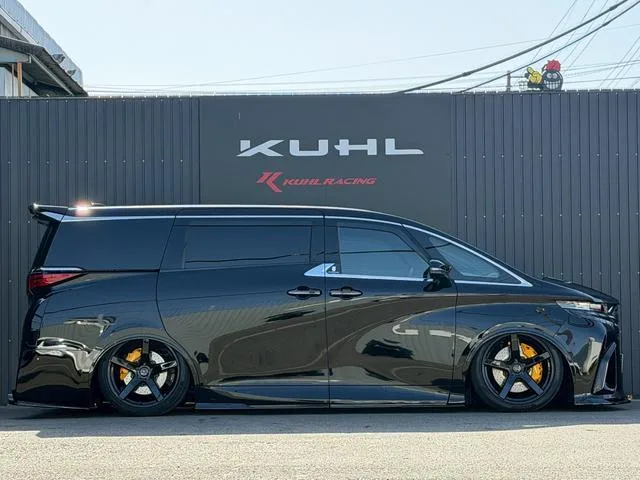 Toyota Alphard Z 2023 — миниатюра 4