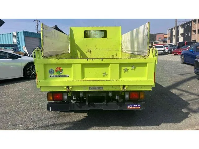 Isuzu ELF TRUCK 2023 — миниатюра 2