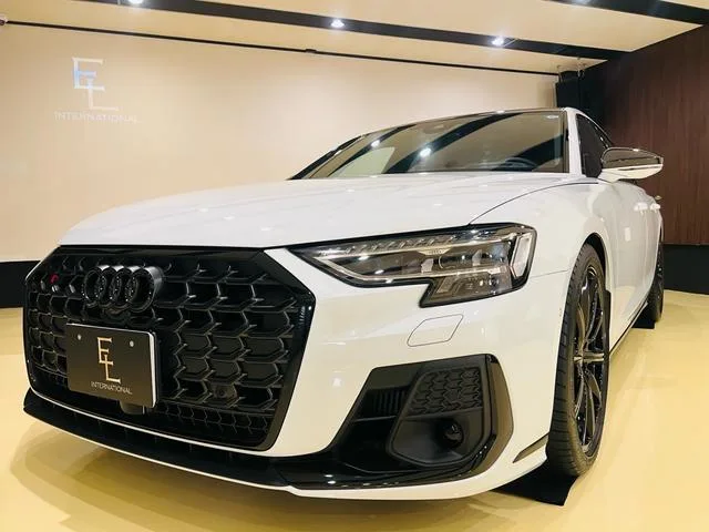Audi S8 BASE GRADE 2024 — миниатюра 4