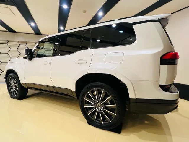Lexus GX GX550 VERSION L 2025 — миниатюра 2