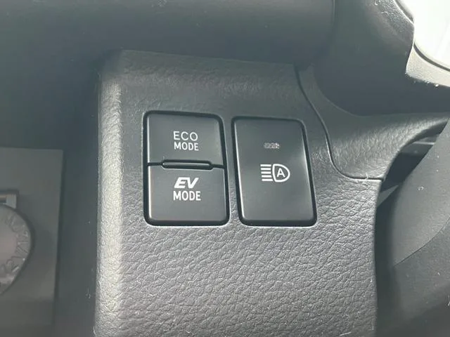Toyota PROBOX 2025 — миниатюра 2
