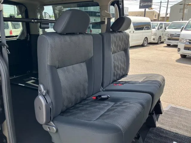 Nissan CARAVAN LONG PREMIUM GX 2022 — миниатюра 5