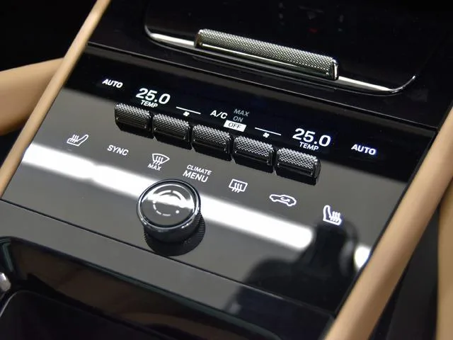 Porsche CAYENNE BASEGRADE 2024 — миниатюра 4