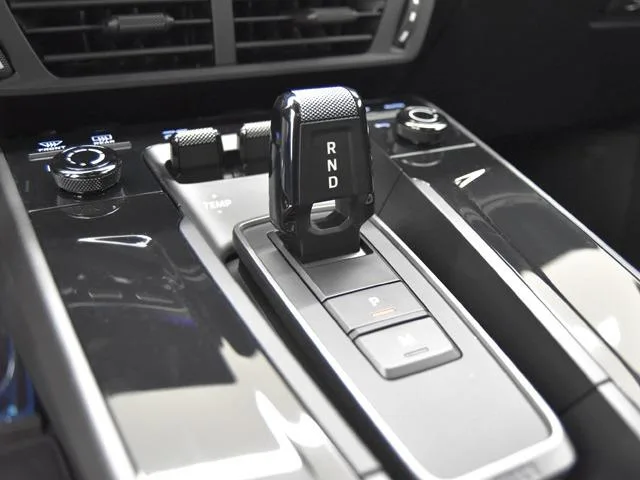 Porsche 911 911 CARRERA 2025 — миниатюра 4