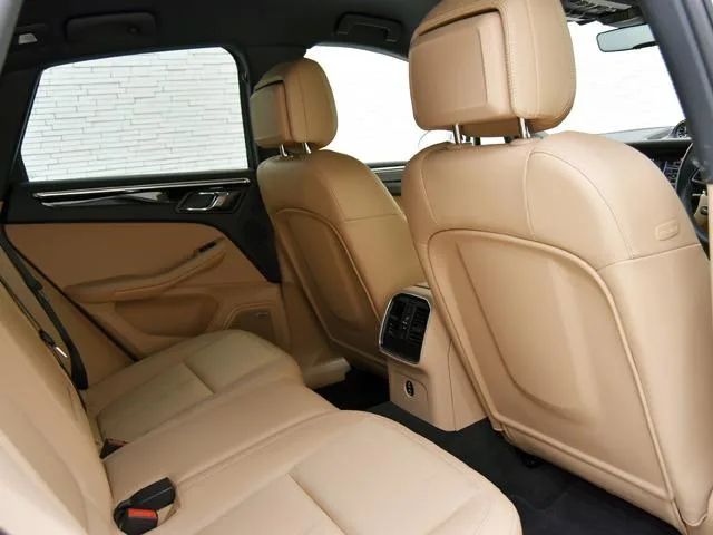 Porsche MACAN MACAN S 2022 — миниатюра 4