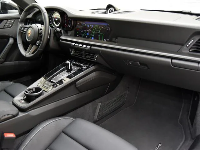 Porsche 911 911 CARRERA GTS 2024 — миниатюра 5