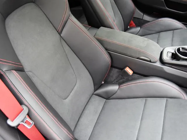 Porsche 911 911 CARRERA 4 GTS 2024 — миниатюра 3
