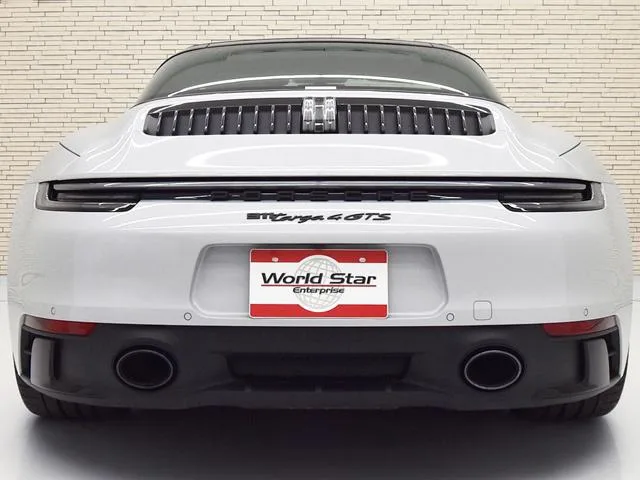 Porsche 911 911 TARGA 4 GTS 2024 — миниатюра 2