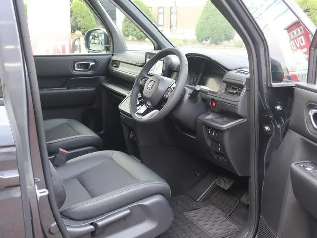 Honda STEPWAGON SPADA 2026 — миниатюра 3