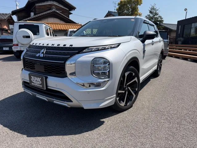 Mitsubishi OUTLANDER PHEV P 2022 — миниатюра 2