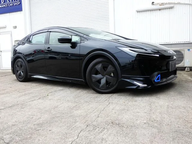 Toyota PRIUS U 2023 — миниатюра 3