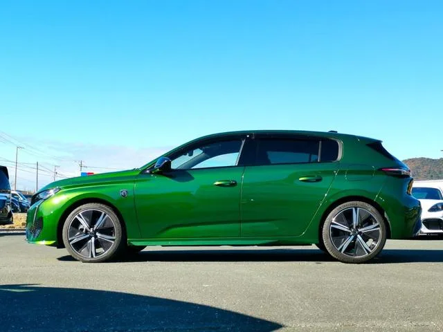 Peugeot 308 GT HYBRID 2023 — миниатюра 3
