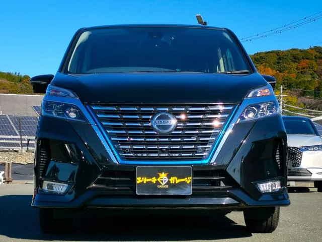 Nissan SERENA E-POWER HIGHWAY STAR V 2022 — миниатюра 2