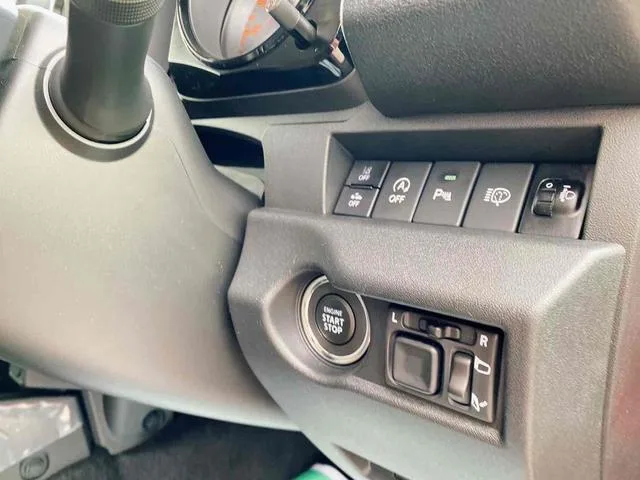 Suzuki JIMNY NOMADE FC 2025 — миниатюра 2