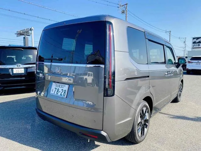 Honda STEPWAGON AIR 2025 — миниатюра 4