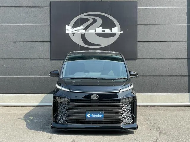 Toyota VOXY S-Z 2022 — миниатюра 3