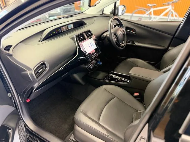 Toyota PRIUS A PREMIUM 2022 — миниатюра 3