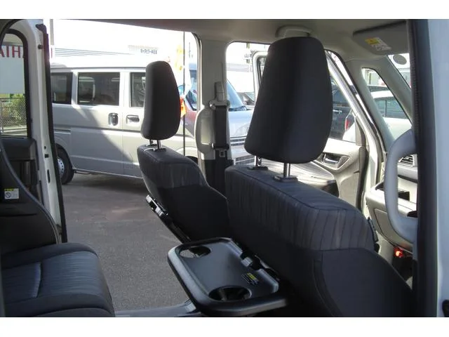 Suzuki SOLIO HYBRID SZ 2024 — миниатюра 3