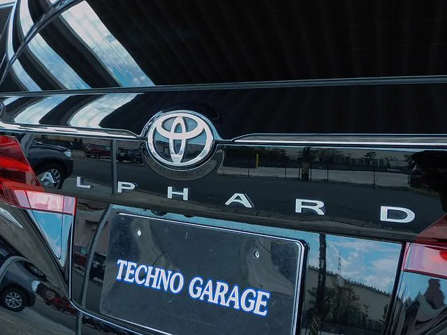 Toyota ALPHARD HYBRID EXECUTIVE LOUNGE 2024 — миниатюра 5