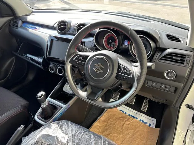 Suzuki SWIFT SPORT ZC33S FINAL EDITION 2025 — миниатюра 3