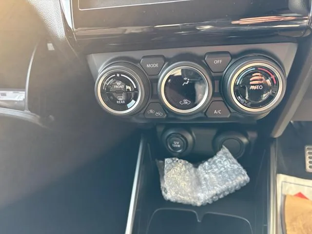 Suzuki SWIFT SPORT ZC33S FINAL EDITION 2025 — миниатюра 4