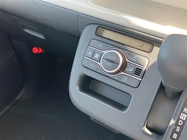 Daihatsu MOVE CANBUS STRIPES G 2026 — миниатюра 3