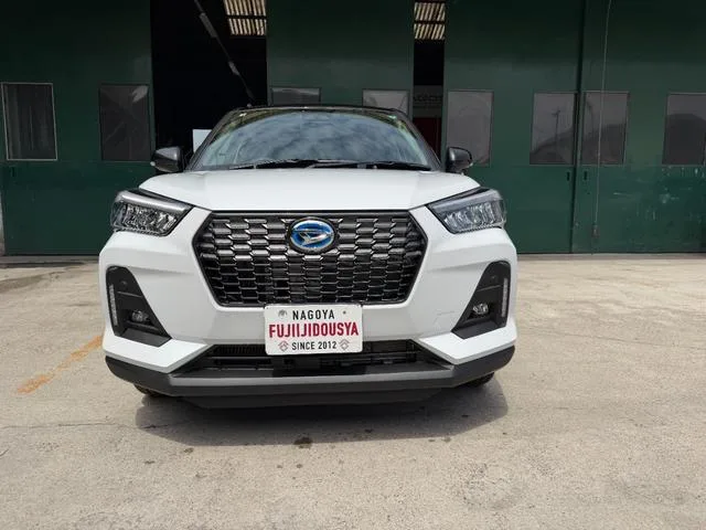 Daihatsu ROCKY PREMIUM G HEV 2026 — миниатюра 3