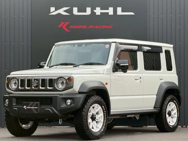 Suzuki JIMNY NOMADE FC 2025 — фото 1, купить с доставкой в Москву