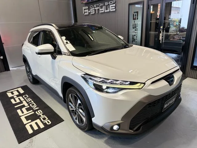 Toyota CorollaCross HYBRID Z 2022 — миниатюра 3