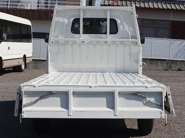 Mazda BONGO TRUCK DX 2023 — миниатюра 3