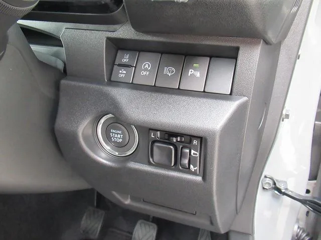 Suzuki JIMNY XC 2025 — миниатюра 5