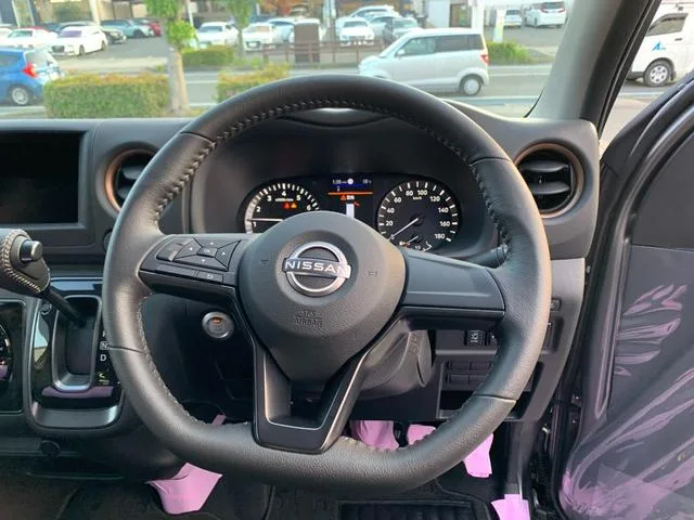 Nissan CARAVAN LONG GRAND PREMIUM GX 2025 — миниатюра 3