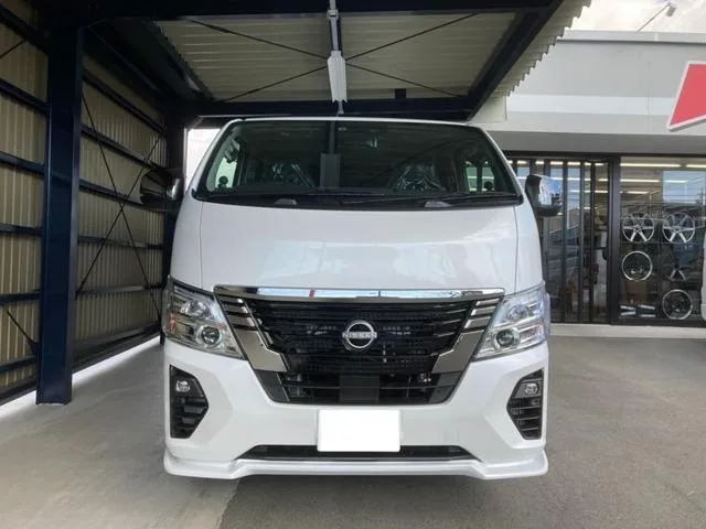 Nissan CARAVAN LONG GRAND PREMIUM GX 2025 — фото 1, купить с доставкой в Москву