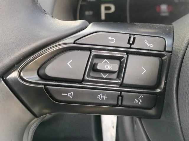Toyota AQUA Z 2022 — миниатюра 2