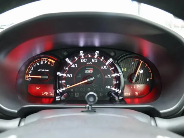 Daihatsu COPEN GR SPORT 2023 — миниатюра 5