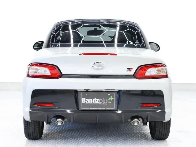 Toyota Copen GR SPORT 2023 — миниатюра 3